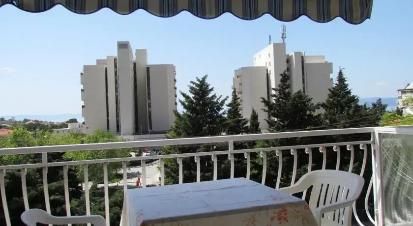 Apartments Ana Makarska