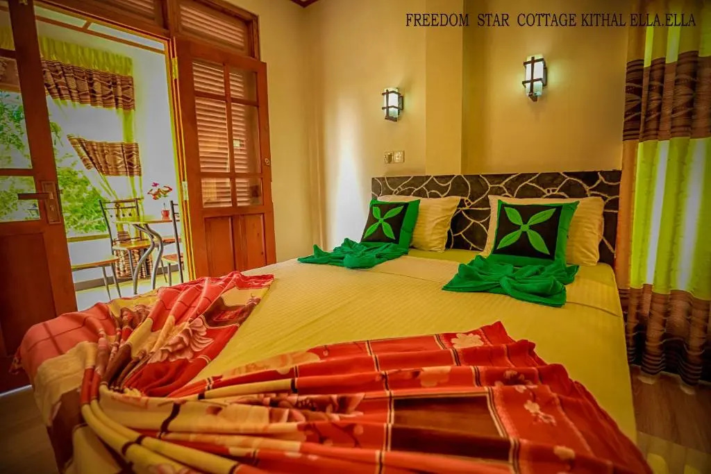 Ella Freedom Star Cottage