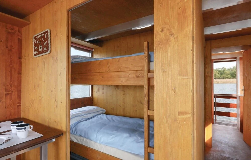 Beautiful Ship/boat in Demmin With 2 Bedrooms and Wifi
