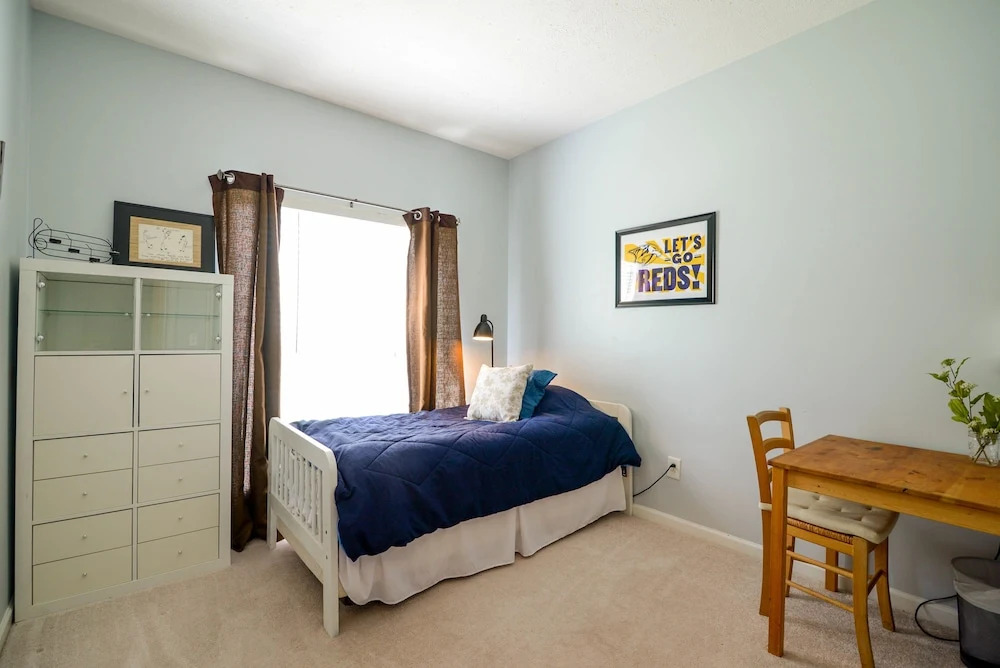 Barksdale Harbor Drive Home - 2 Br Home