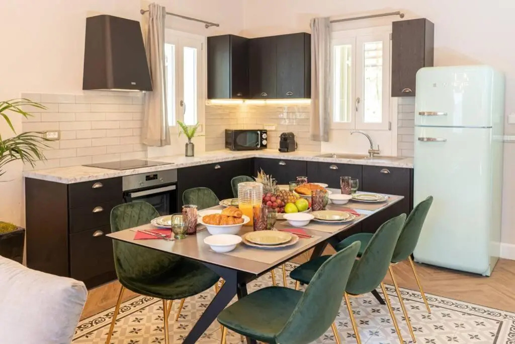 Luxury Seafront Villa Liberty with pool in Fiskardo
