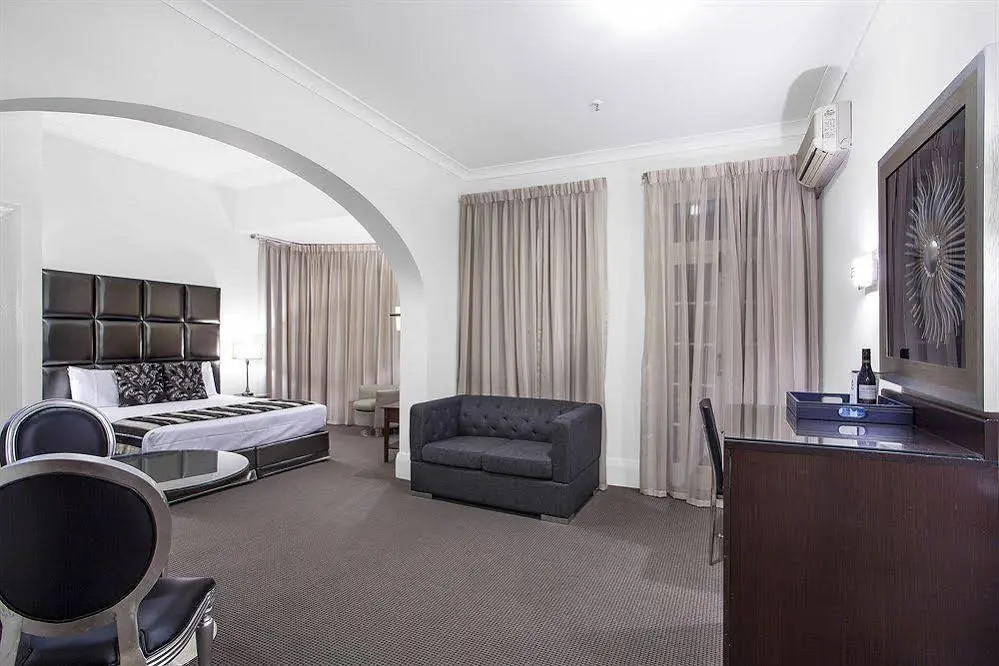Mercure Maitland Monte Pio