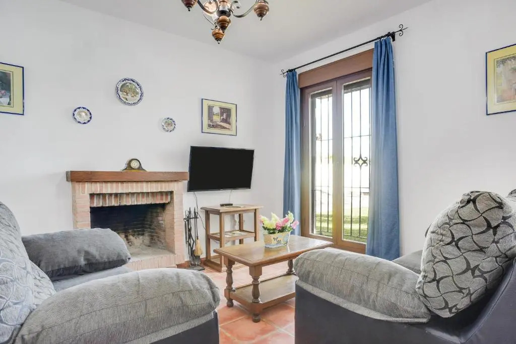 Casa Villanueva 2 - Sólo Familias
