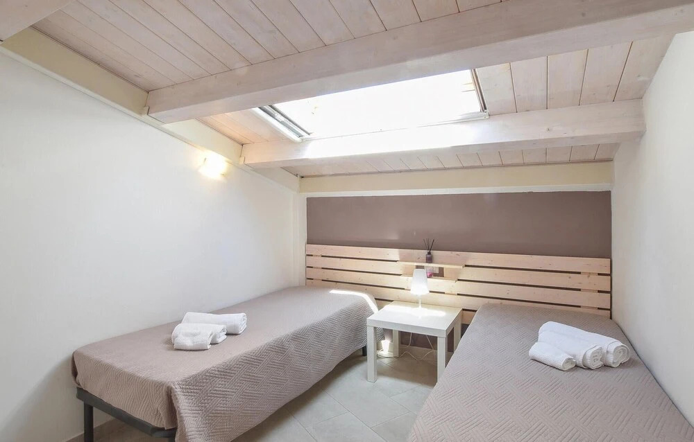 Lovely Home In Kaukana With Wifi