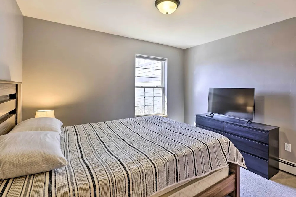 Lovely Fraser Retreat w/ Hot Tub & Fire Pit!