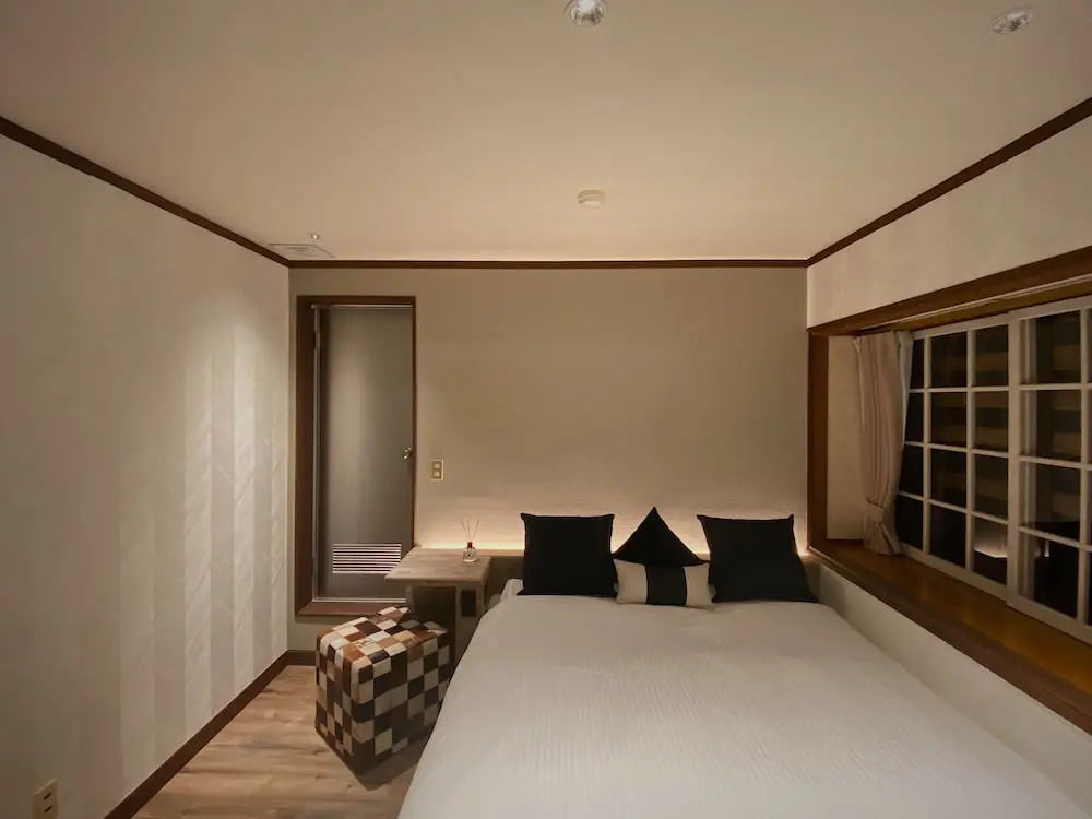 Apricot Pension