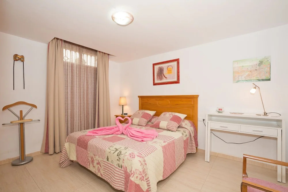 Villa Madnis - Adults Only