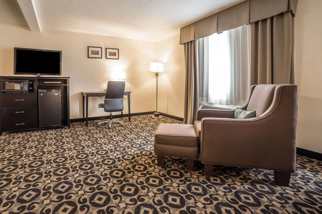 Comfort Inn Ballard-Roosevelt