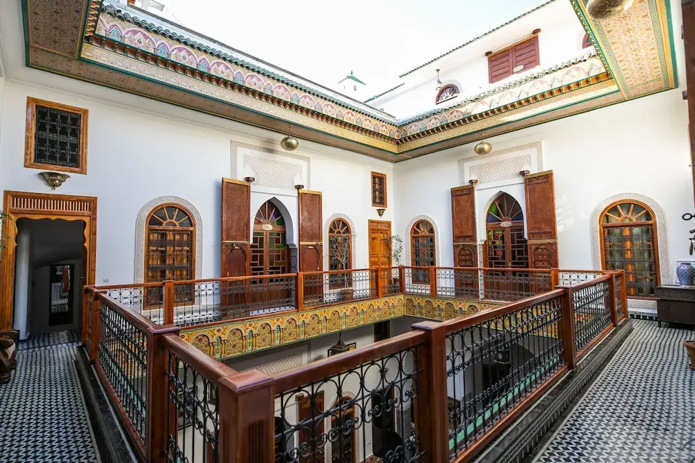 Room in B&B - Riad Authentic Palace & Spa - Royale Suite Al Cazar