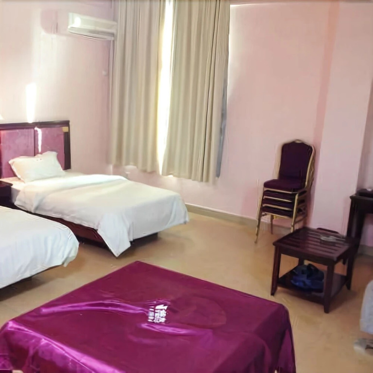Yunfu Xinxing Lido Hotel