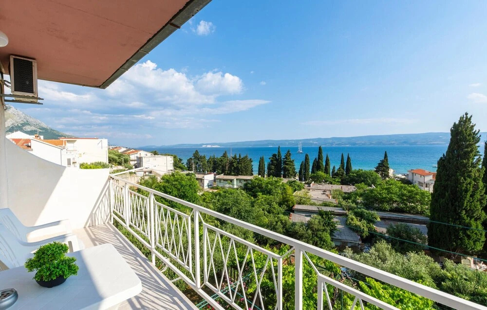 Nice Apartment in Duce With Wifi and 1 Bedrooms