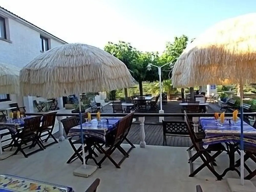 Logis Hôtel LE PRESSOIR