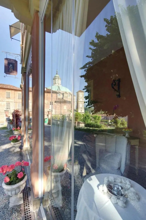 Bb Principessa Di Savoia