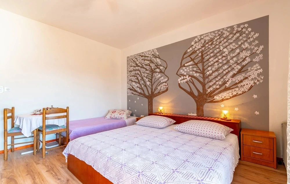 Sea View Apartment With Terrase Vl