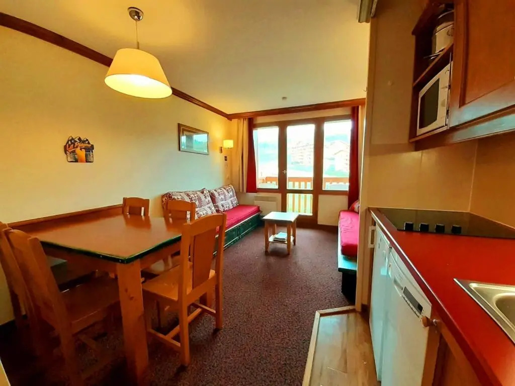 Appartement Plagne Soleil, 2 pièces, 5 personnes - FR-1-351-89