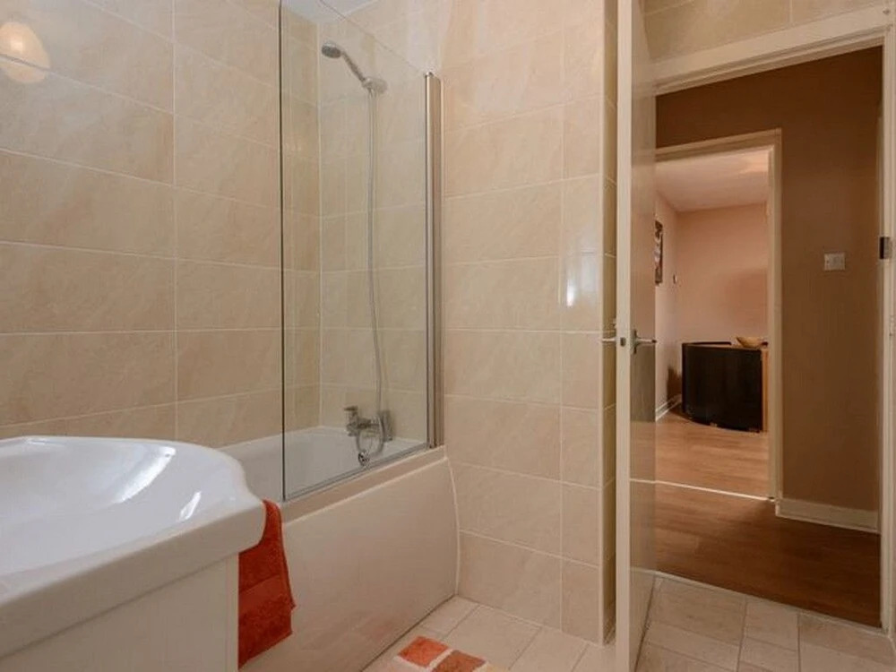Hillview 5