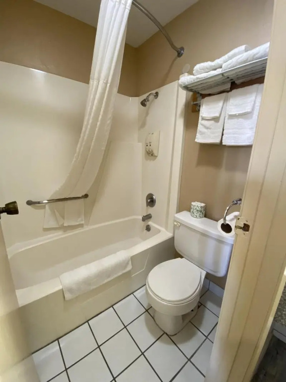 Americas Best Value Inn - Legends Inn