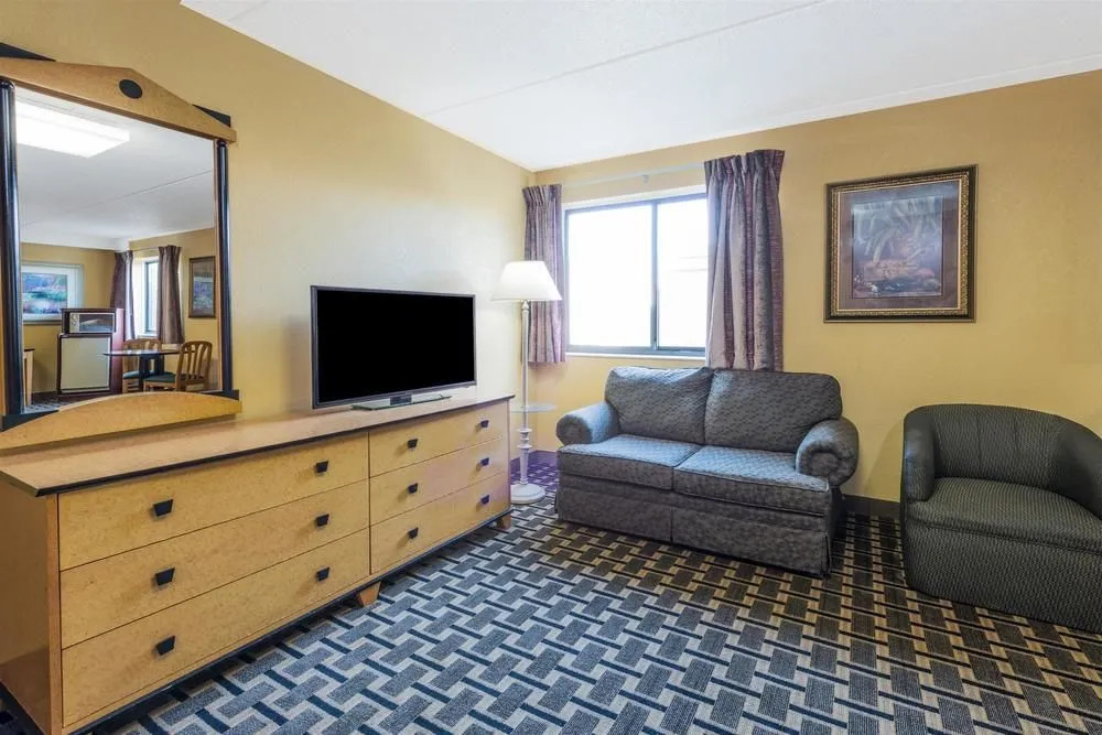 Days Inn Hurstbourne