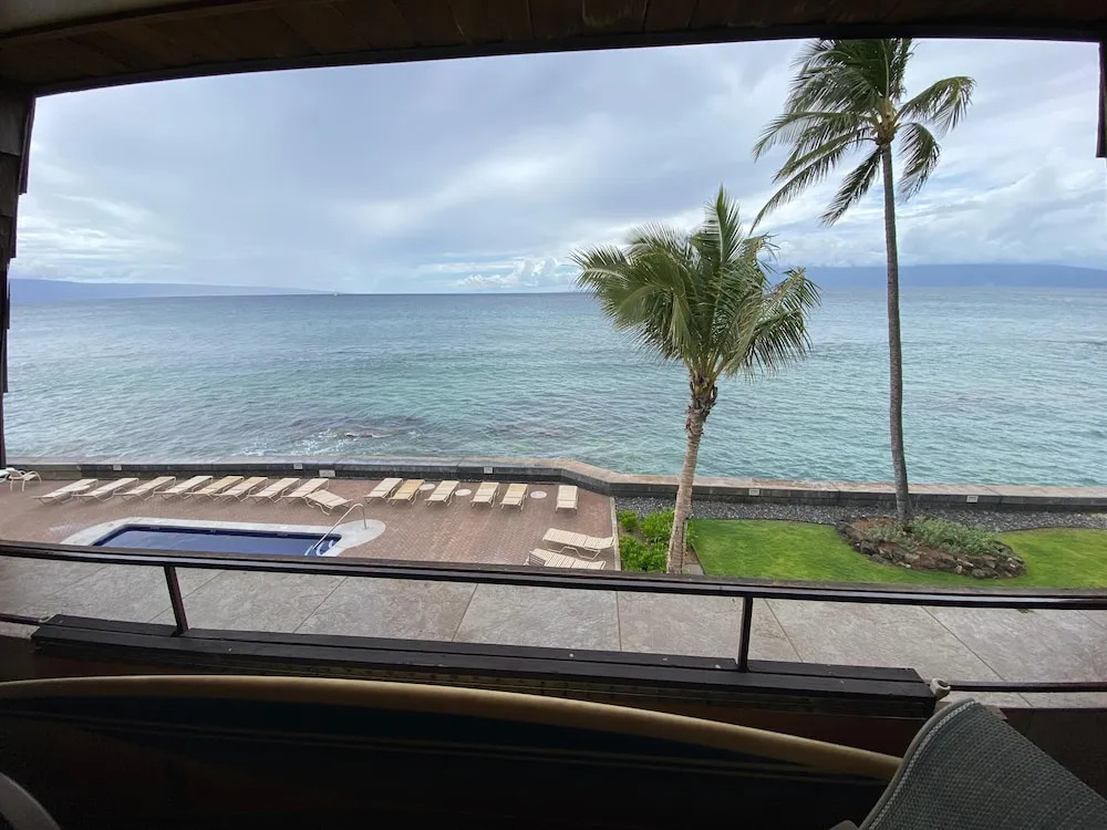 Kulakane 310 in Lahaina