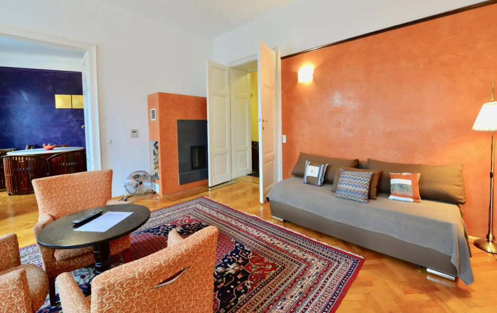 Stylish, Cosy & Central "Self-Check-In" Apartment