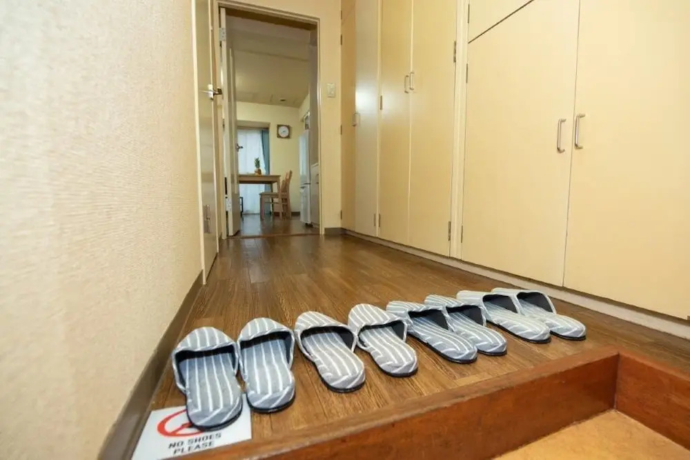 Heights Showa 205