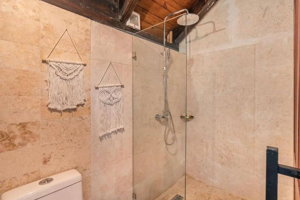 3BR Villa at Green Village AC1