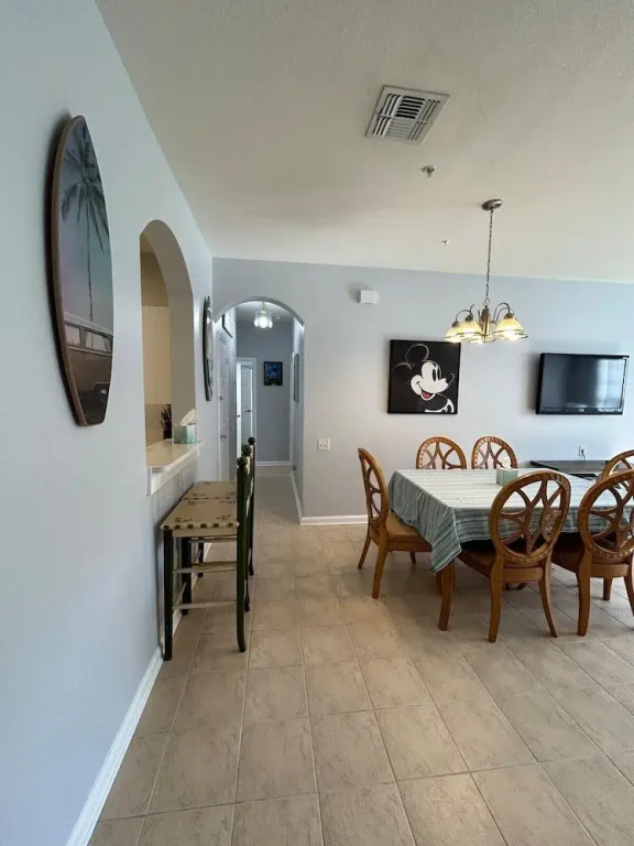 Stunning 3 Bedroom Condo Renovated 2024