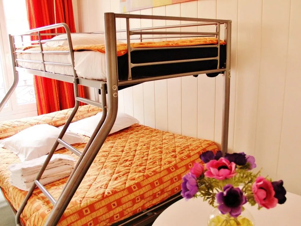 Hotel Agorno Cite de la Musique