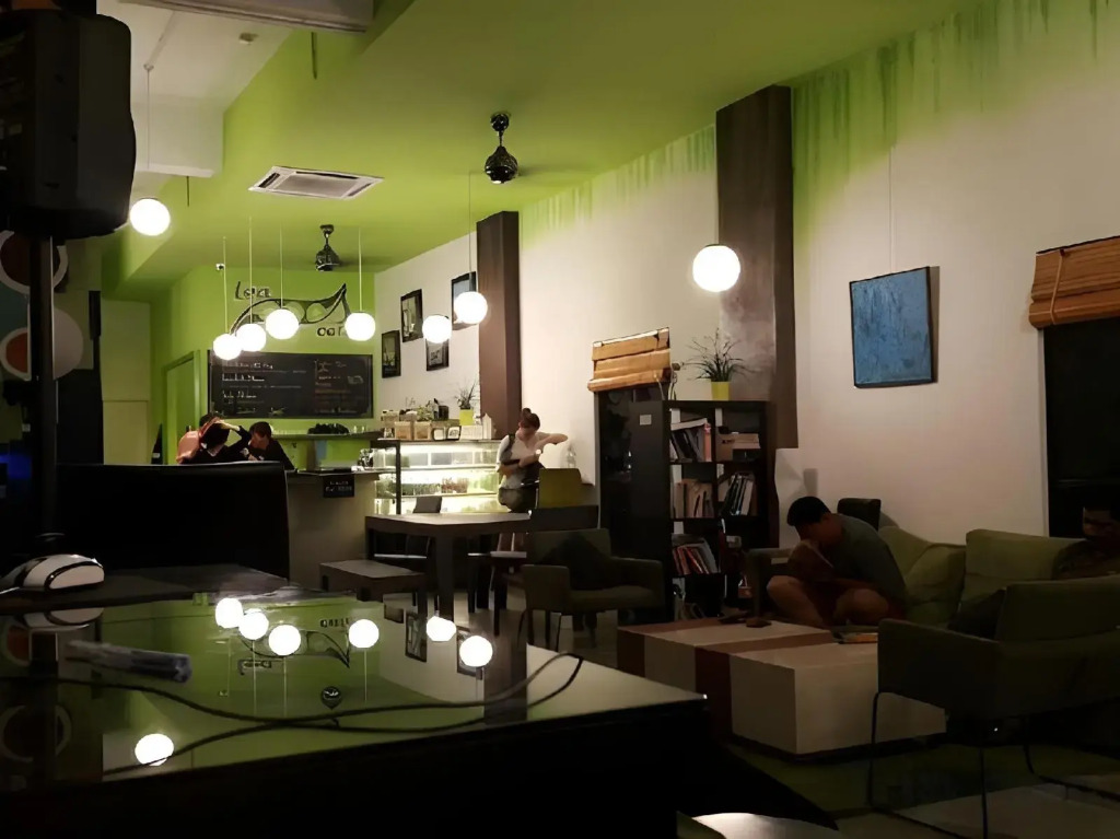 PODs The Backpackers Home & Cafe, Kuala Lumpur