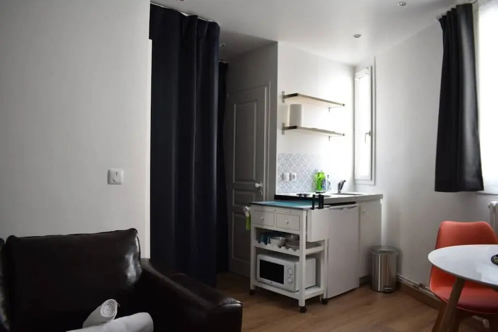 Renovated Studio Near Buttes Chaumont