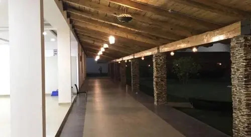 Avigna Lokesh Hotels