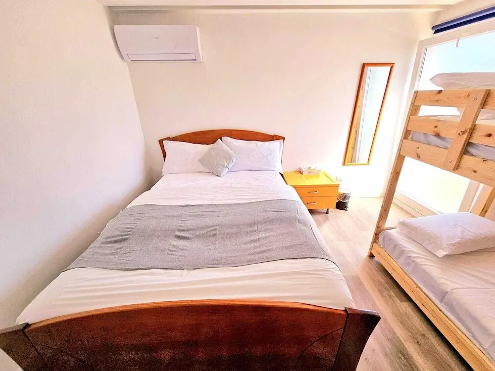Peers Guest House