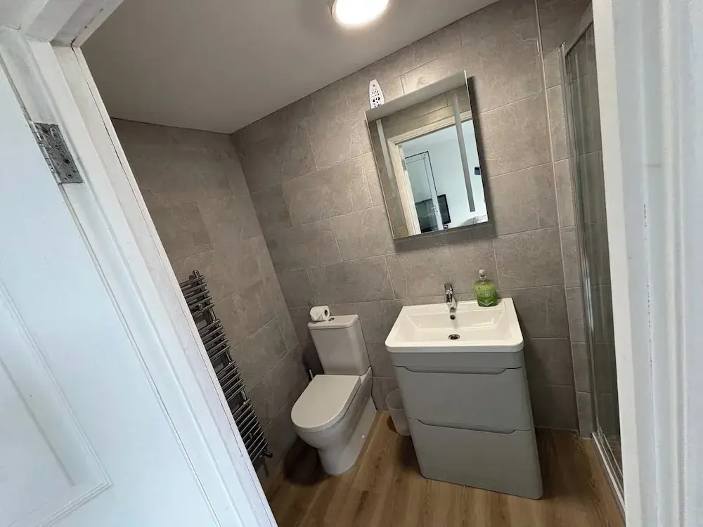 Riverside Retreat in Staines-upon-thames