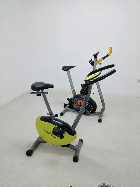 103 ELEGANT 2 bed apartment with free Wifi, AC, pool & gym!