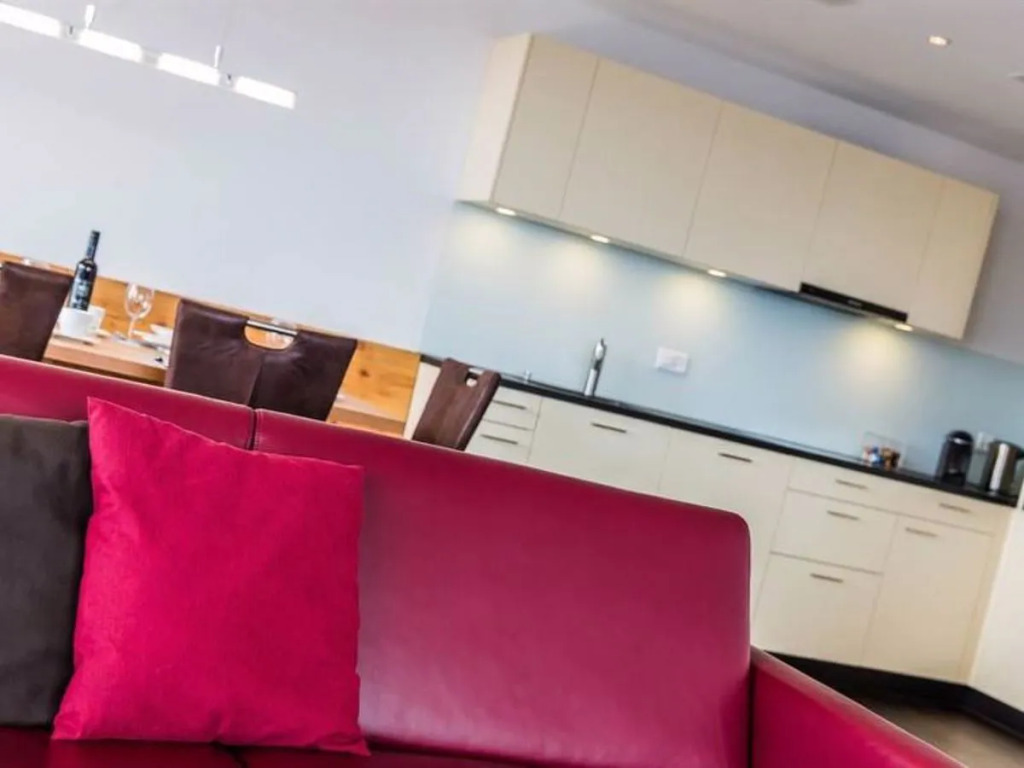 Apartmenthaus Riederhoru A 1. OG Ost