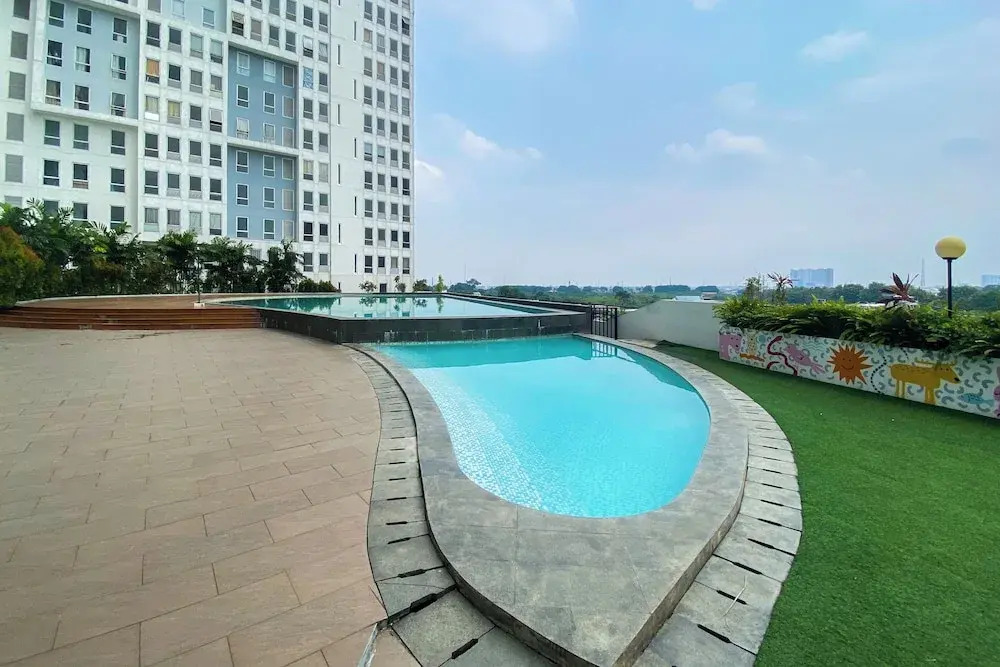 Good Place and Restful 2BR at Patraland Urbano Apartment