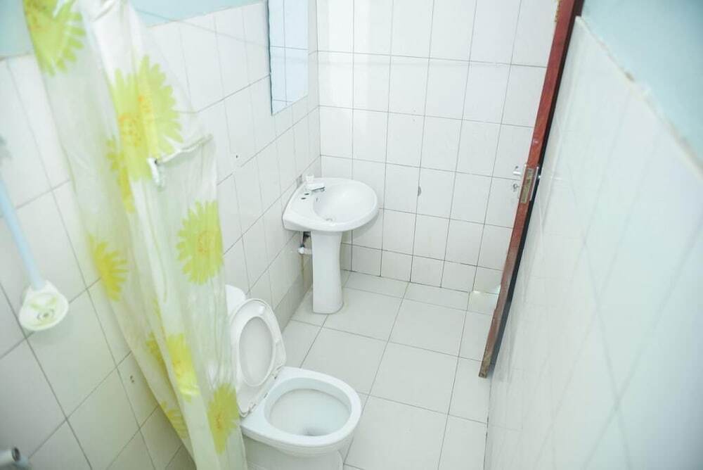 Royal Crown Kbg Hotel