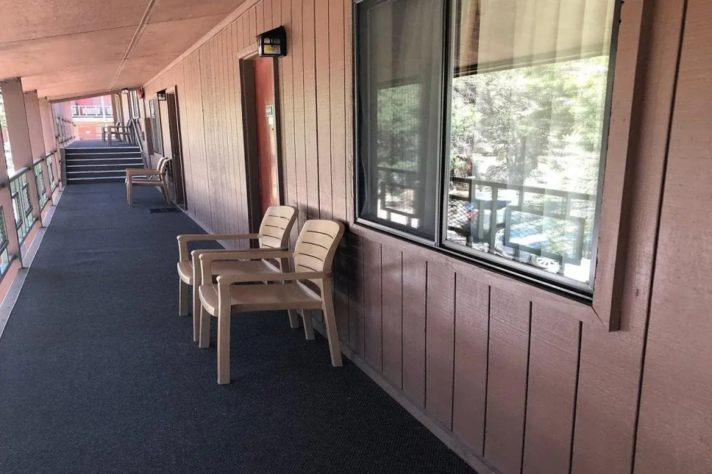Maswik Lodge - Inside the Park