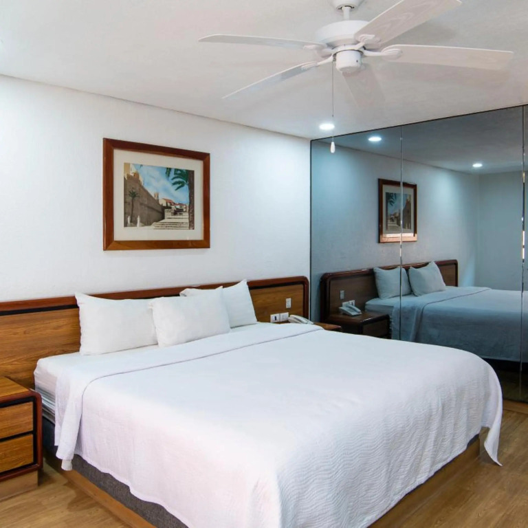 Hotel San Lucas