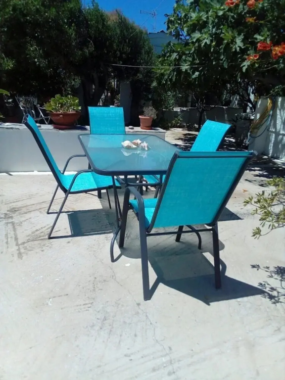 Traditional country house in Tinos