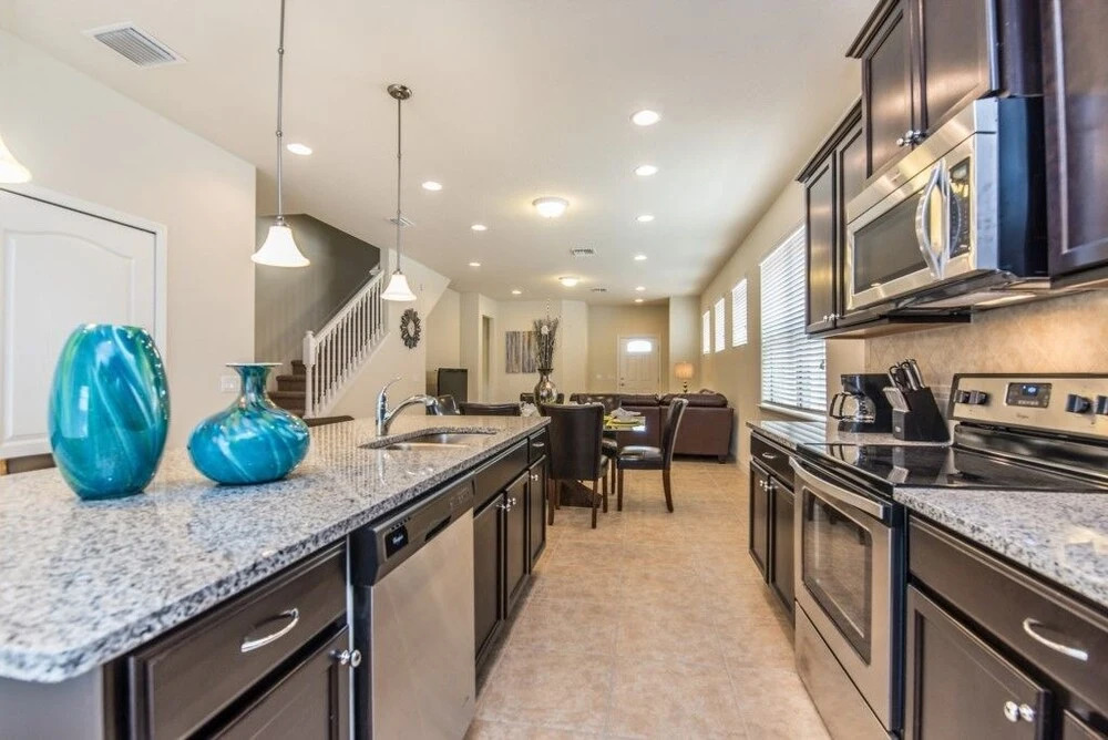 Amazing House! - Windsor At Westside - 8948RS