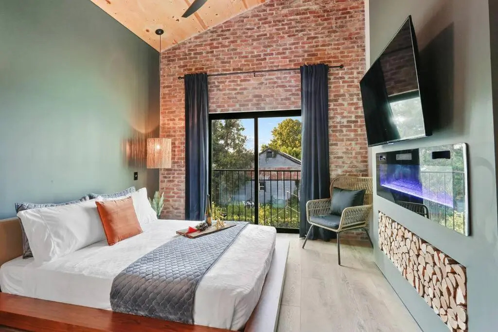 Hidden Oasis With Private Pool - Near FQ