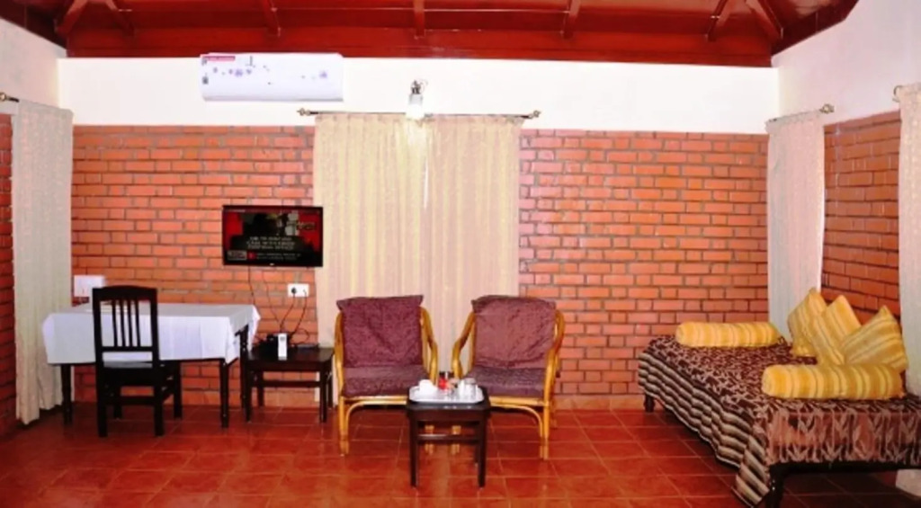 Safari Lodge
