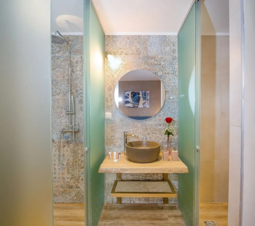 Elma Suites