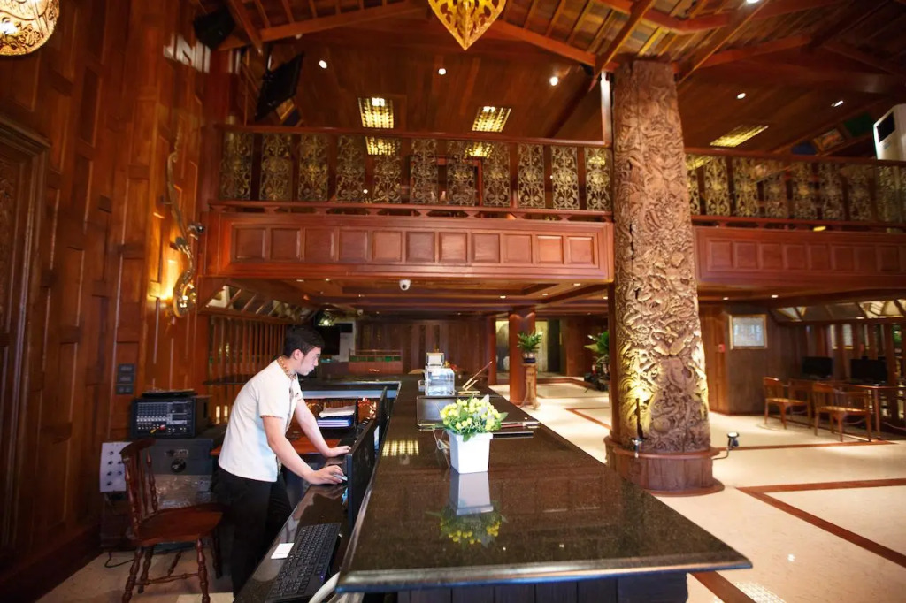 Chang Siam Inn