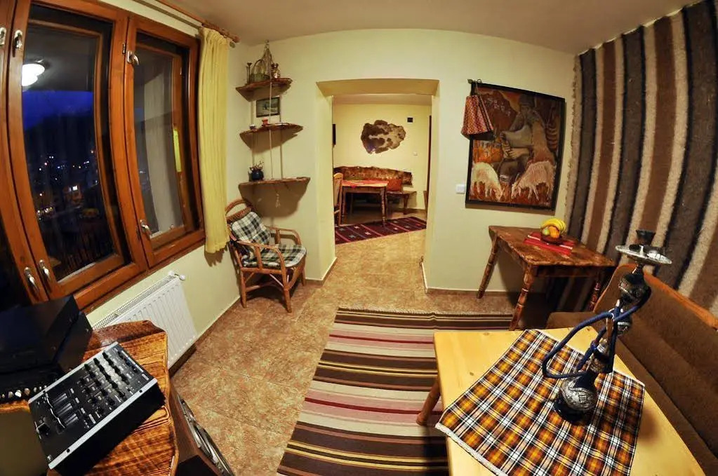 Eco House Family Hotel