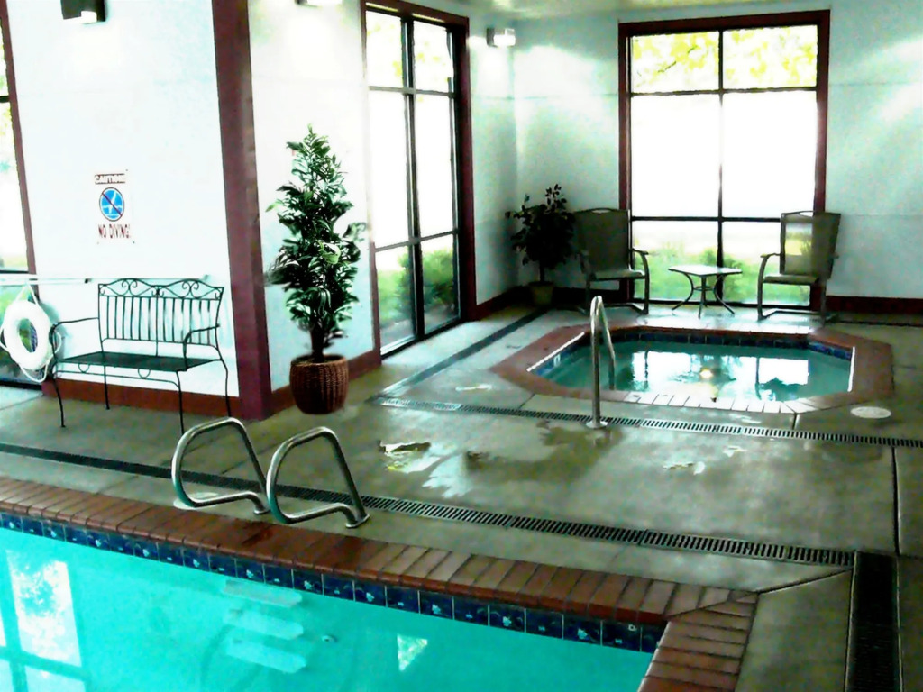 Rogue Regency Inn Medford Airport