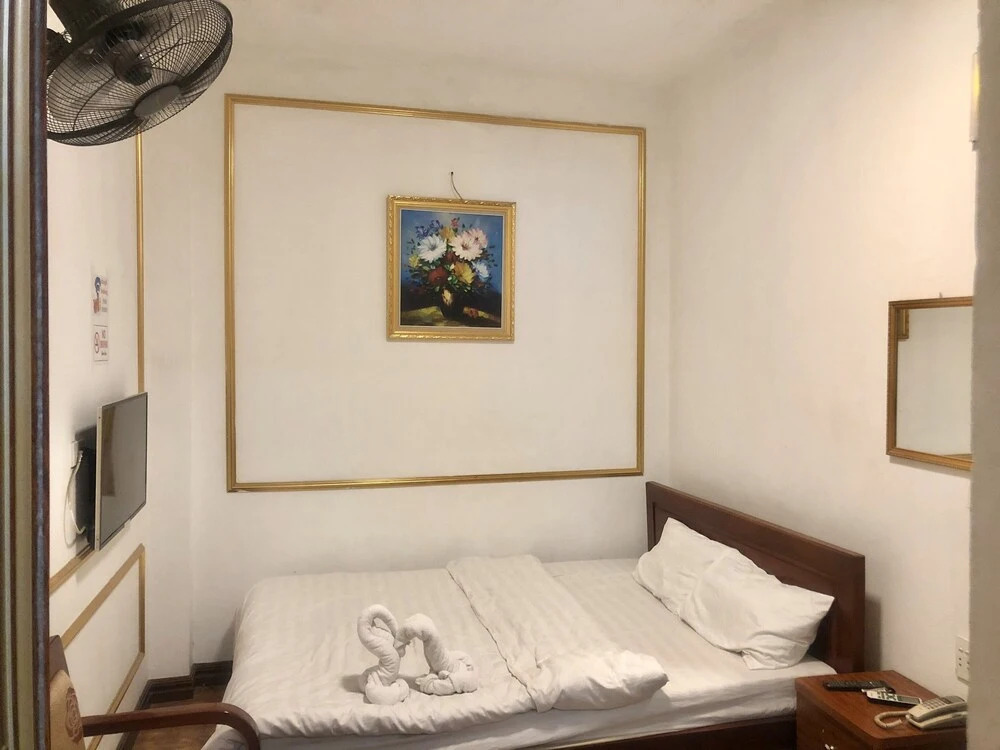 OYO 1035 Hoa Hong Hostel