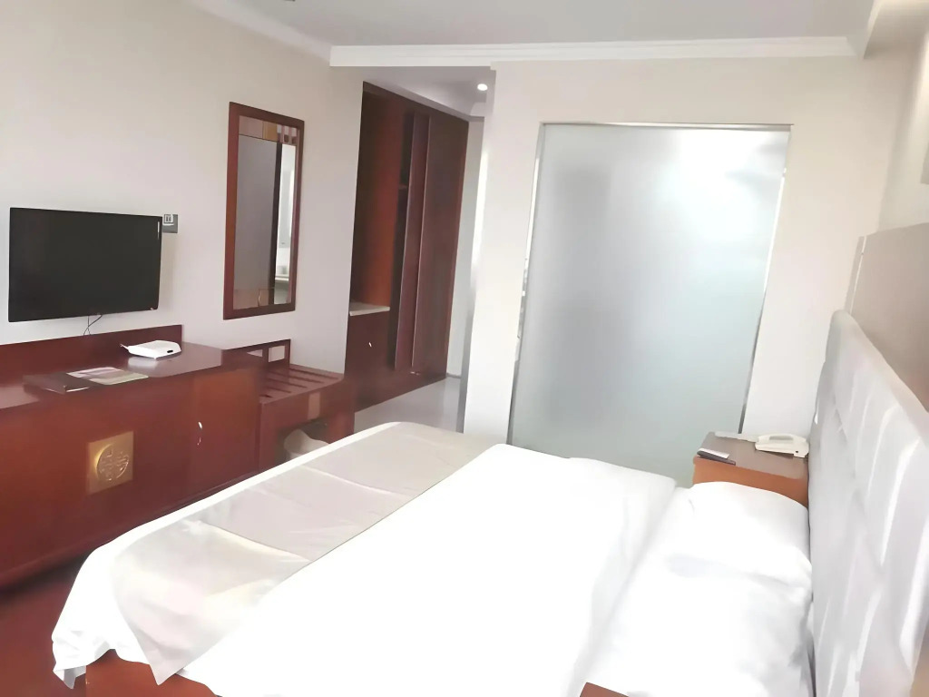 GreenTree Inn Zhejiang Taizhou Tiantai Bus Station Express Hotel