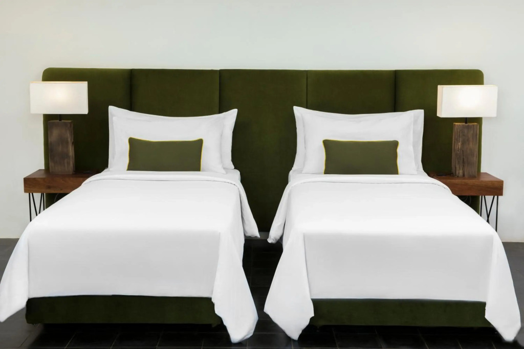 Viroths Hotel